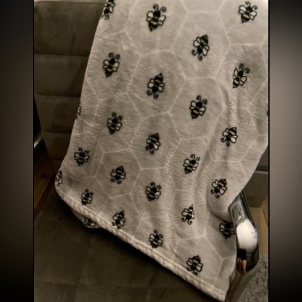 Bee 🐝 Blanket
